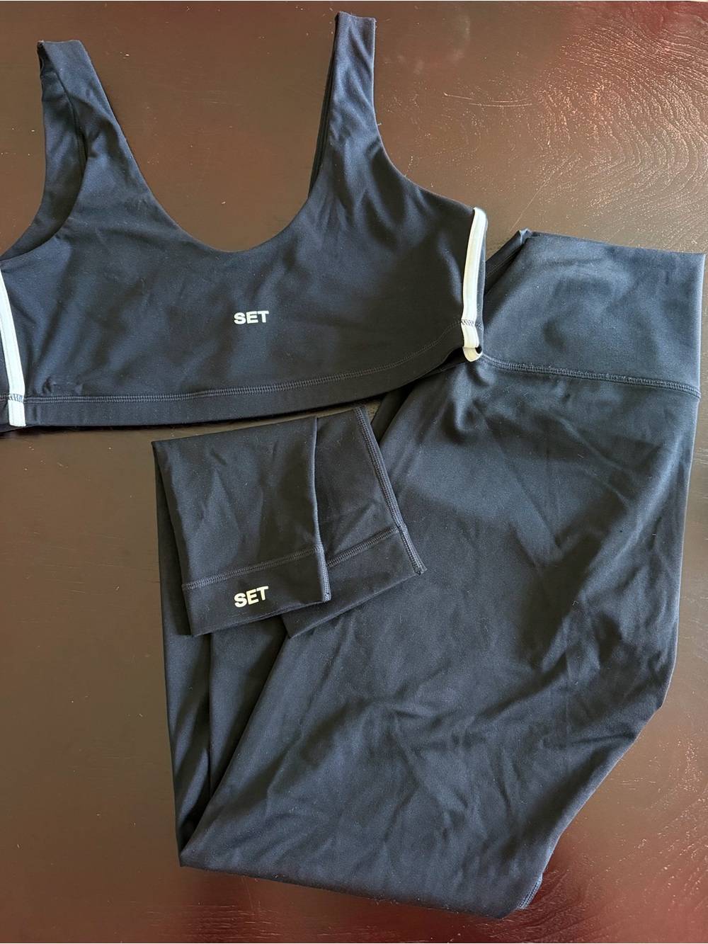 SET Active Sporty Orca Matching Bra & Leggings Set Size L